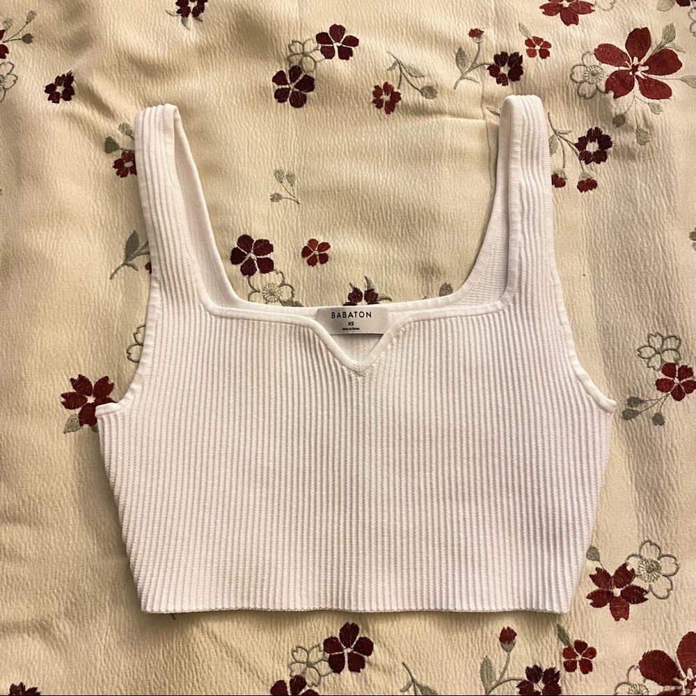 aritzia babaton sculpt knit notch tank